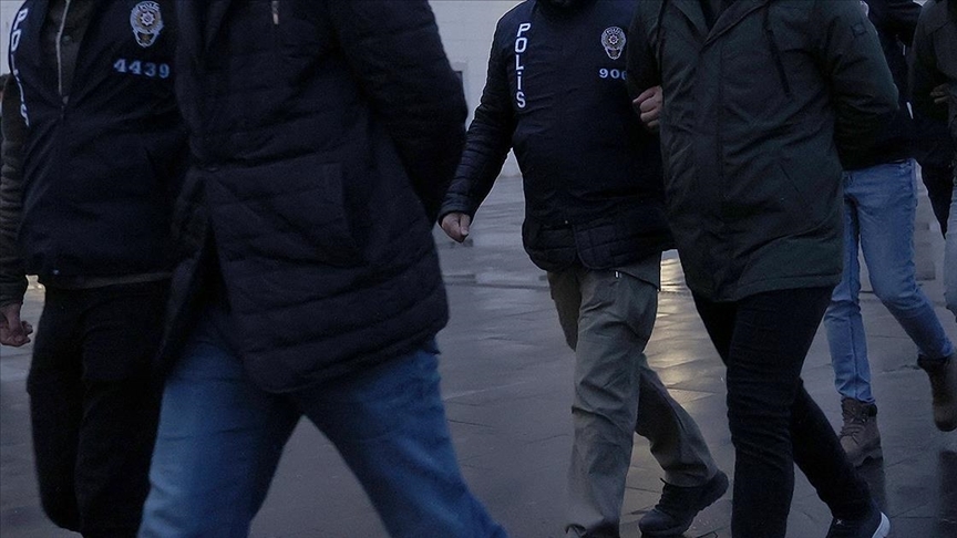 Diyarbakır&nbsp;merkezli 5 ildeki su&ccedil; &ouml;rg&uuml;t&uuml;ne "makas" operasyonu