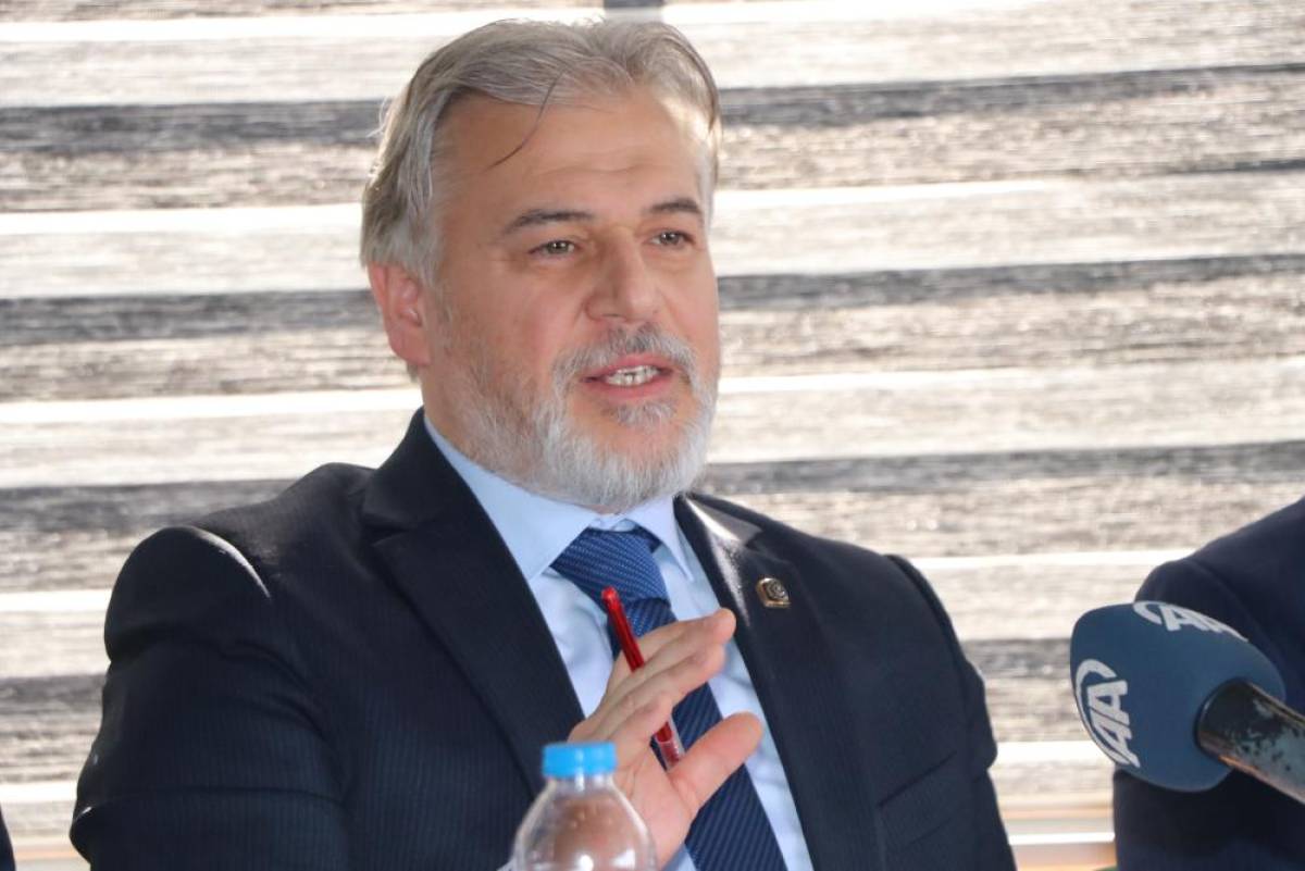 Yeniden Refah Partisi Genel Başkan Yardımcısı Altınöz, Erzurum'da konuştu: