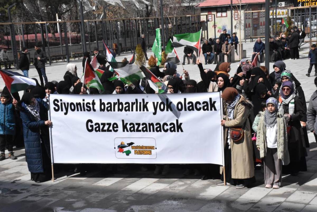 Van'da İsrail'in Gazze'ye yönelik saldırıları protesto edildi