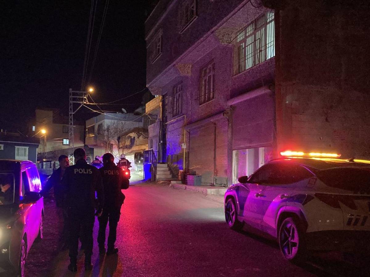 Gaziantep'te silahlı saldırıya uğrayan 2 kişi öldü