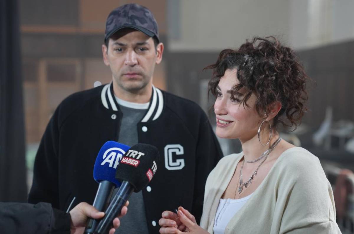 "Kara Kış" dizisinin Erzurum çekimleri 136 yıllık tarihi lisede devam ediyor