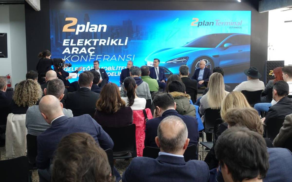 2plan Elektrikli Araç Konferansı'nda sektörün dönüşümü ele alındı