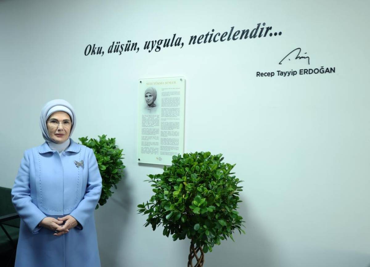 Şule Yüksel Şenler'in ismi, deprem bölgesindeki okullarda açılan kütüphanelerde yaşatılacak