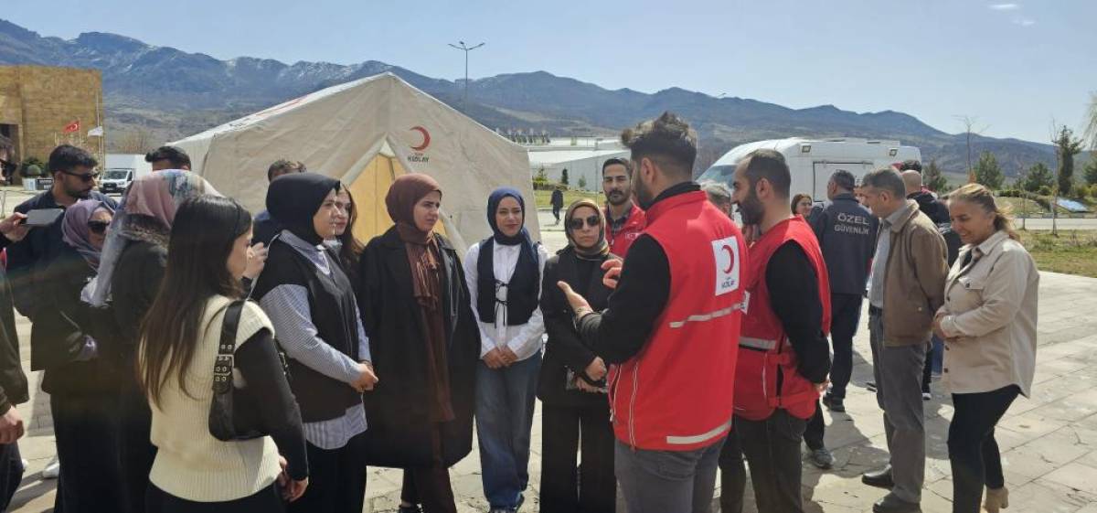 Tunceli'de "afetlere dirençli toplum eğitimleri" verildi