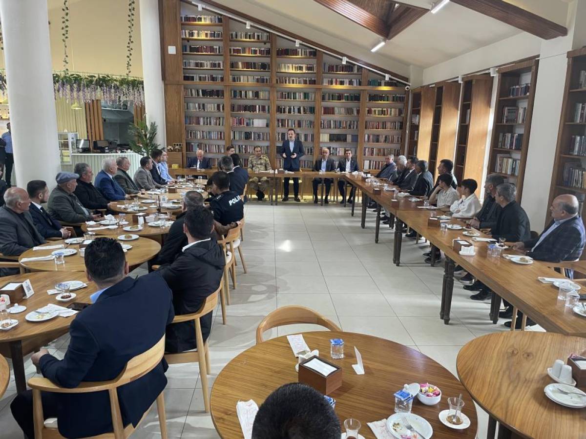 Malazgirt’te bayramlaşma töreni düzenlendi