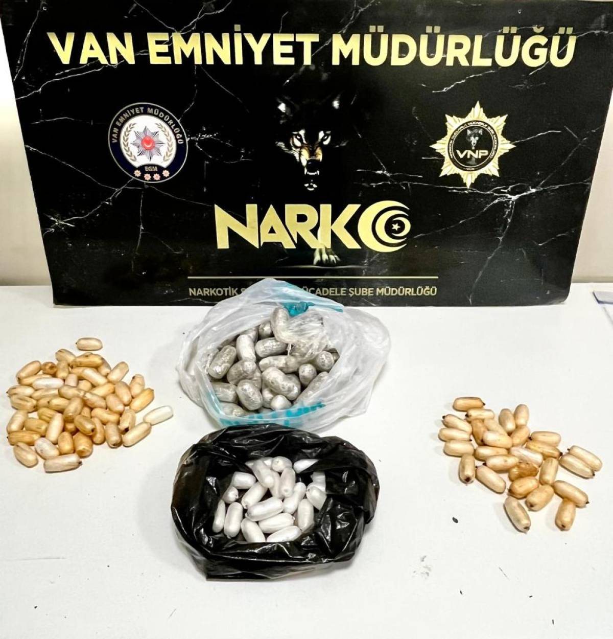 Van'da uyuşturucu operasyonları