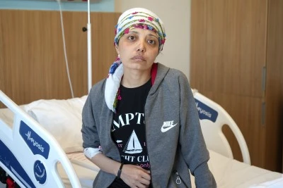 6 ay boyunca hıçkıran kadın ameliyatla sağlığına kavuştu