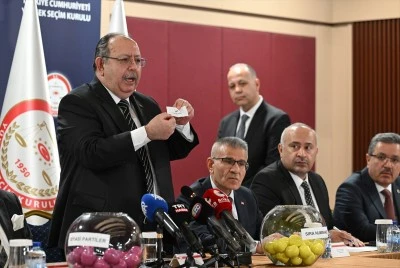 6 beldede 7 Haziran'da yapılacak ara se&ccedil;imlere katılacak partilerin oy pusulasındaki yerleri belirlendi