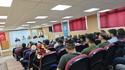 Adilcevaz’da &quot;Ceviz Yetiştiriciliği ve İnovasyonu Paneli&quot; düzenlendi