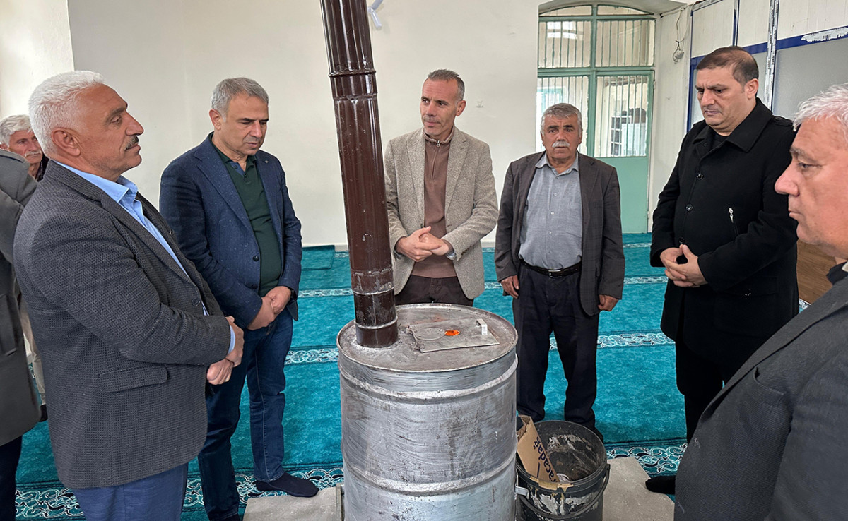 AK Parti Kurtalan Heyeti Köy Ziyaretlerinde Vatandaşlarla Buluştu