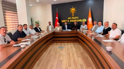 AK Parti Siirt&rsquo;te İl&ccedil;e ve Belde Başkanları İstişare Toplantısında Buluştu