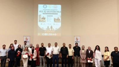 Akademik başarıda aile desteği neden &ouml;nemli? Siirt'te ebeveynlerle s&ouml;yleşi d&uuml;zenlendi