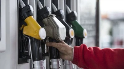Akaryakıta Dev İndirim Geliyor! Motorin ve Benzinde Tarih ve Rakam Netleşti