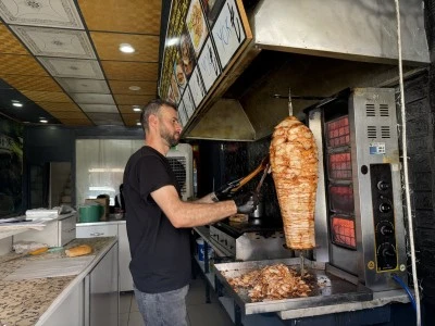 Alev Alev Mesai! Kurtalan’da Dönerciler 43 Derecelik Sıcakta Ter Döküyor