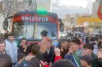 Amedspor Kafilesi Kurtalan&rsquo;da Karşılandı