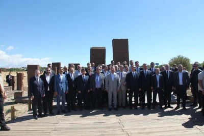 Anahtar Parti Genel Başkanı Ağıralioğlu, Ahlat'ta temaslarda bulundu