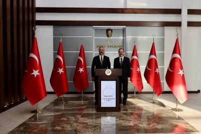 Anayasa Mahkemesi &Uuml;yesi Yılmaz Ak&ccedil;il&rsquo;den Siirt Valisi Kemal Kızılkaya&rsquo;ya Ziyaret