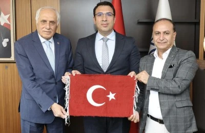 Ankara Siirt Vakfı’ndan Kamu Denetçisi Yıldız’a Ziyaret