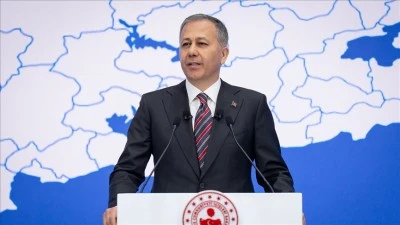 Bakan Yerlikaya Duyurdu: Bunları Yapan Yandı, Ehliyetlerine El Konulacak