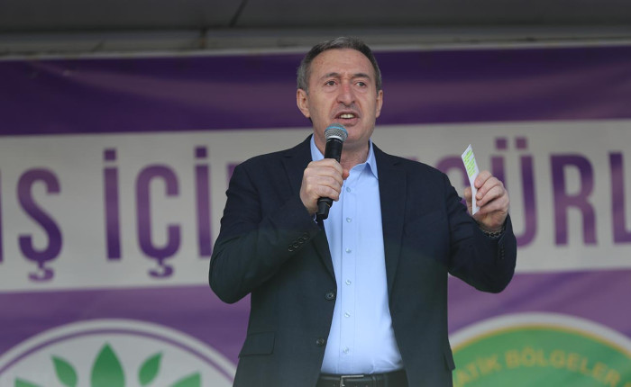 Bakırhan: Öcalan'ın Süreci Paylaşmasını Hep Birlikte Göreceğiz