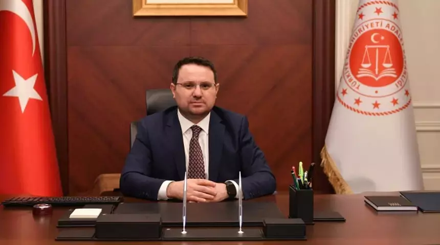 Başsavcı Gürlek ve eşinin fotoğrafını paylaşan kişi Siirt’te gözaltına alındı