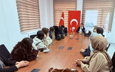 Batman Belediyesi’nden 25 Kasım Kapsamında Şiddet ve KADES Eğitimi