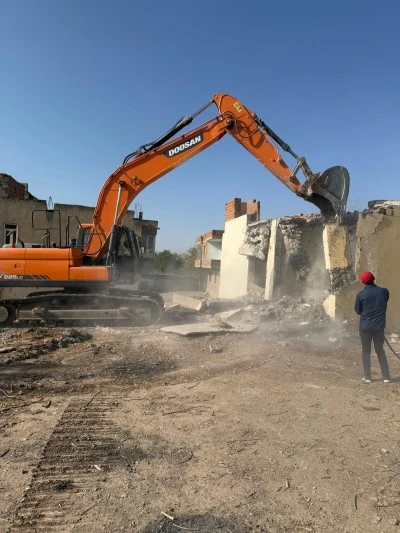 Batman'da 11 ayda 125 riskli yapının yıkımı gerçekleştirildi