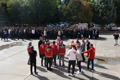 Batman'da afetlere karşı okullarda eş zamanlı tahliye tatbikatı