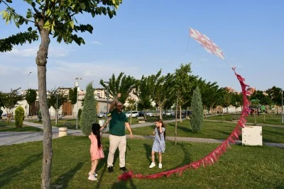Batman’da çocuklar Türk Kızılay’ın uçurtma şenliğinde bir araya geldi