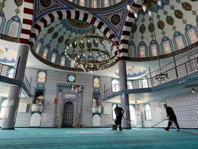 Batman'da dini mekanlarda temizlik çalışması yürütüldü