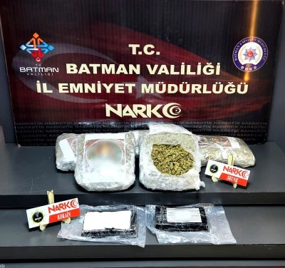 Batman&rsquo;da durdurulan tırda 13 kilo uyuşturucu bulundu: 1 kişi tutuklandı