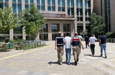 Batman'da silahlı yağma suçundan aranan firari hükümlü yakalandı