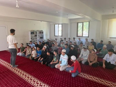 Batman'da Kur'an kursu öğrencilerine teknoloji bağımlılığı eğitimi verildi