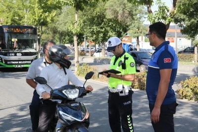Batman'da motosiklet ve toplu taşıma araçları denetlendi