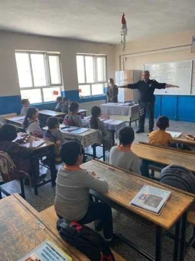 Batman'da öğrencilere polislik mesleği tanıtıldı