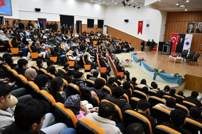 Batman&rsquo;da &uuml;niversite &ouml;ğrencilerine y&ouml;nelik &ldquo;Siber G&uuml;venlik Farkındalık Paneli&rdquo; d&uuml;zenlendi