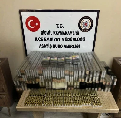 Bismil'de 400 paket kaçak sigara ve 400 tabanca fişeği ele geçirildi