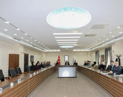 Bitlis'te projeleri kabul edilen öğrencilere teşekkür belgesi verildi