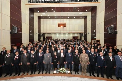 Bitlis'te &quot;Atatürk'ü Anma Programı&quot; düzenlendi