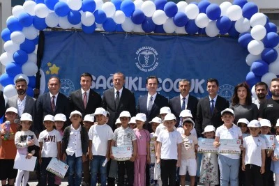 Bitlis'te &quot;Sağlıklı Çocuk, Sağlıklı Gelecek Programı&quot; kapsamında etkinlik yapıldı