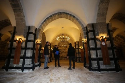 Bitlis'te Tarihi Hazo Hanı Yeniden Ayağa Kaldırıldı