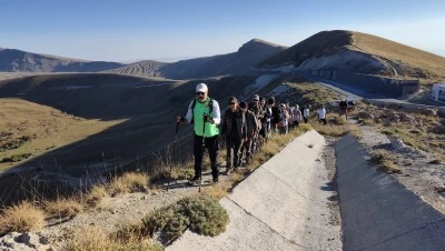 Bitlis'teki Nemrut Kalderası'nda "&Ccedil;anak Y&uuml;r&uuml;y&uuml;ş&uuml;" yapılıyor