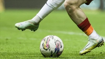 Bugün Kimin Maçı Var? 12 Ekim 2025 Pazar Gününün Maç Takvimi ve Canlı Yayın Bilgileri