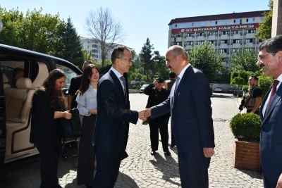 &Ccedil;in'in Ankara B&uuml;y&uuml;kel&ccedil;isi Ciang Ş&uuml;ebin Batman'da &ccedil;eşitli ziyaretlerde bulundu