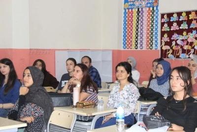 Cizre'de akran zorbalığı eğitim semineri düzenlendi