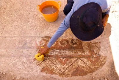 Dara Antik Kenti'nde yaklaşık 1500 yıllık mozaik bulundu