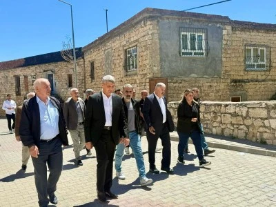 DEM Parti ve DBP heyetinden Kayabağlar'da bayram ziyareti