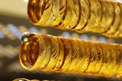 Dev Bankadan Altın Tahmini: Kısa Vadede Baskı, Uzun Vadede 4.900 Dolar Beklentisi