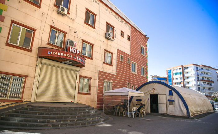 Diyarbakır annelerinin evlat nöbeti kararlılıkla devam ediyor