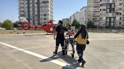 Diyarbakır'da ambulans helikopter kalp krizi geçiren hasta için havalandı